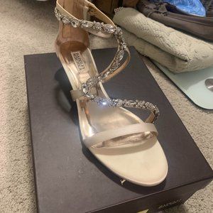 Badgley Mischka "Sierra" Ivory Size 11